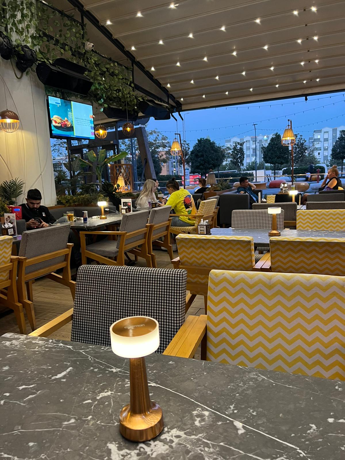 Luca Rechargeable Table Lamp