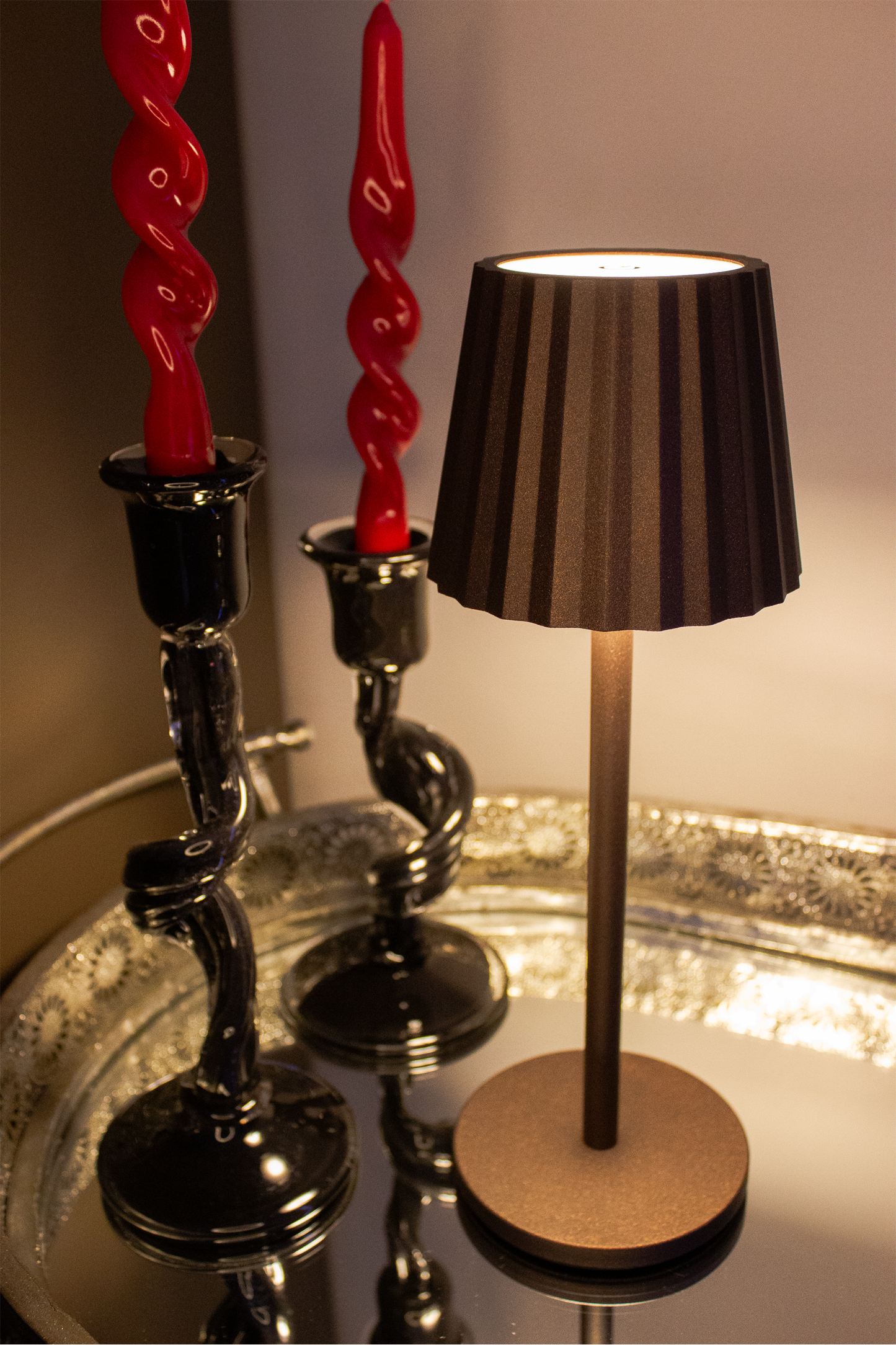 Hisar Rechargeable Table Lamp